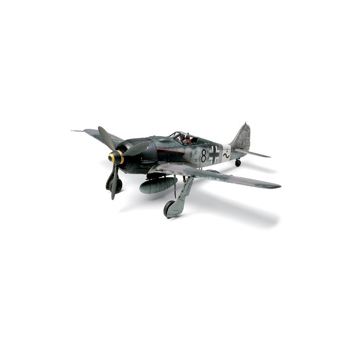 TAMIYA 1/48 FOCKE-WULF Fw 190A8/A8R2     (61095)