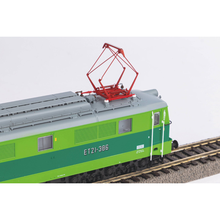 PIKO 51606 ELECTRIC LOCOMOTIVE ET21-386 PKP VI