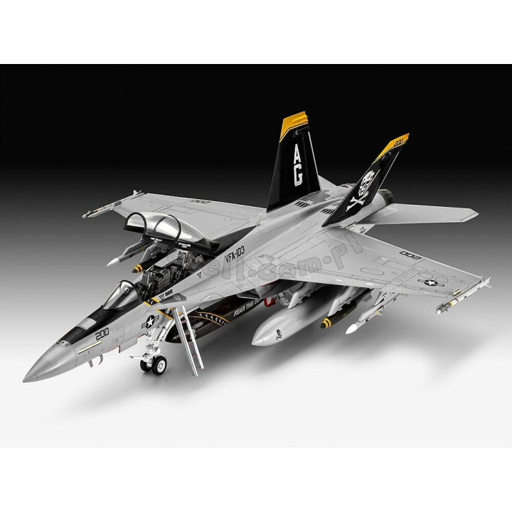 REVELL 1/72 F/A18F SUPER HORNET (03834)