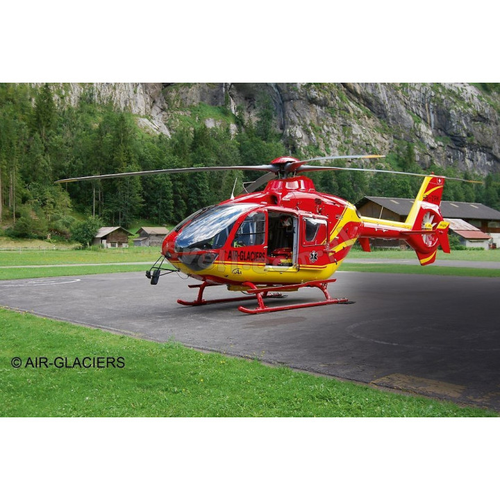 REVELL 1/72 AIRBUS HELICOPTERS EC132 AIR - GLACIERS (04986)