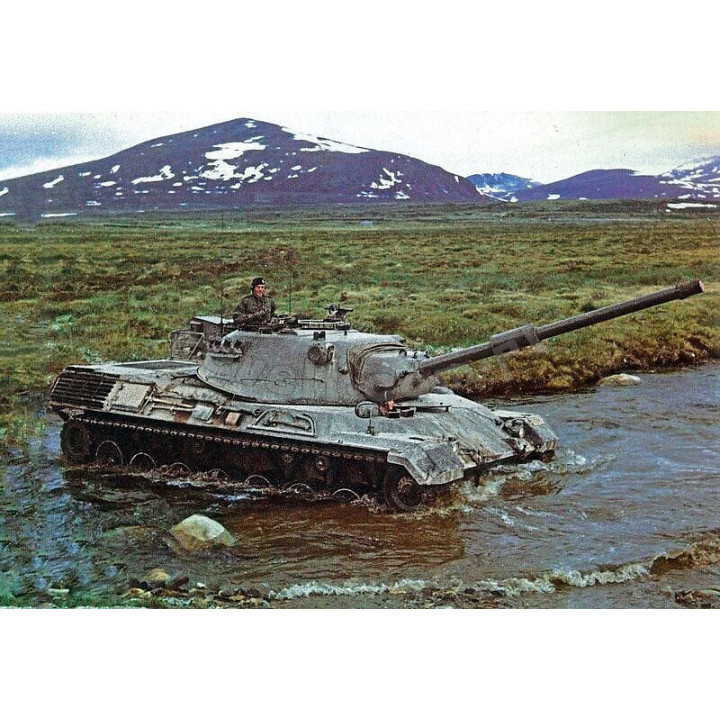 REVELL 1/35 LEOPARD 1 (2.-4. VÝROBA) (03240)