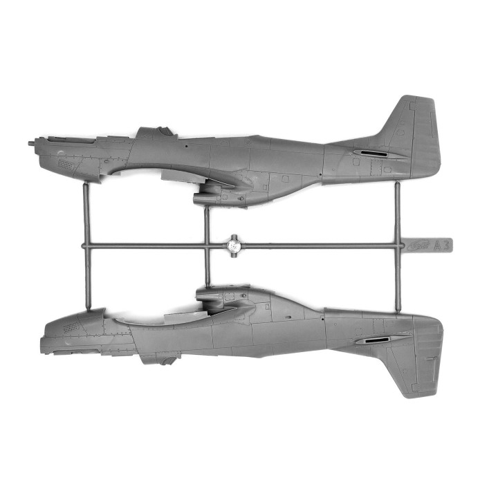 ICM 1/48 MUSTANG P-51K AMERICAN FIGHTER (48154)