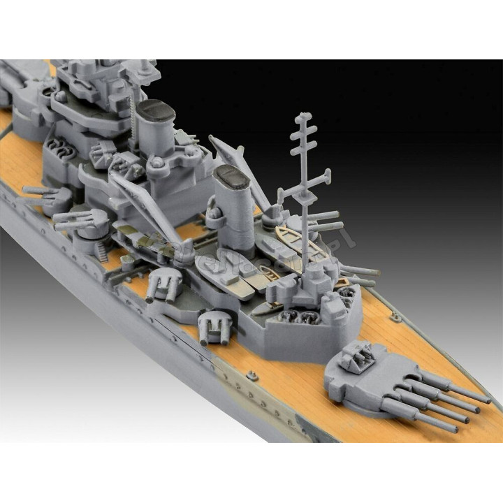 REVELL 1/1200 FIRST DIORAMA SET BISMARCK BATTLE (05668)