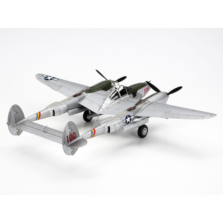 TAMIYA 1/48 LOCKHEED P - 38J LIGHTNING (61123)