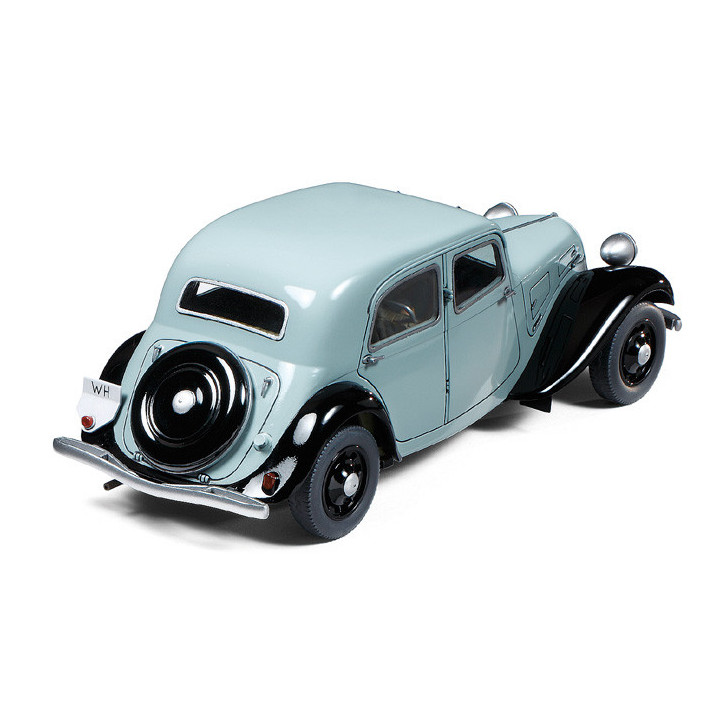 TAMIYA 1/35 CITROEN TRACTION 11CV - SLUŽEBNÍ VŮZ (35301)