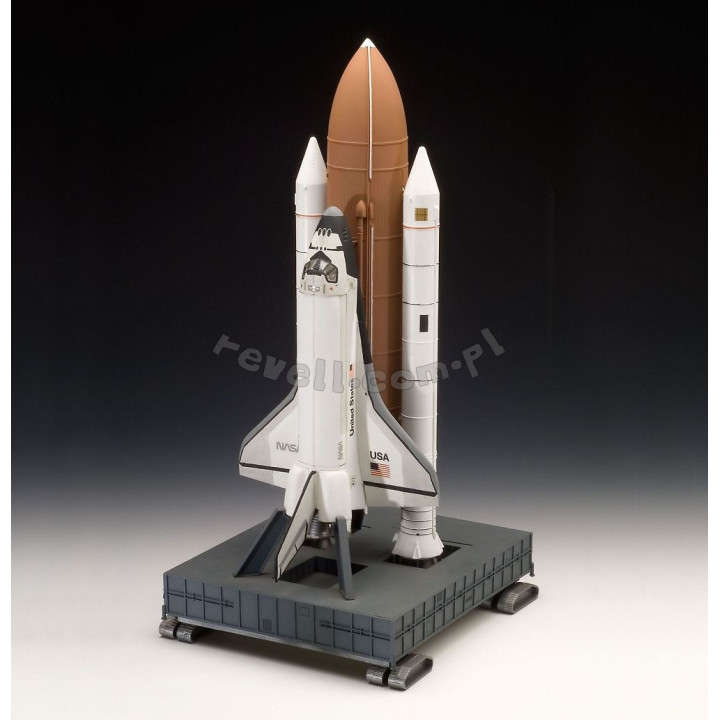 REVELL 1/144 RAKETOPLÁN DISCOVERY (04736)