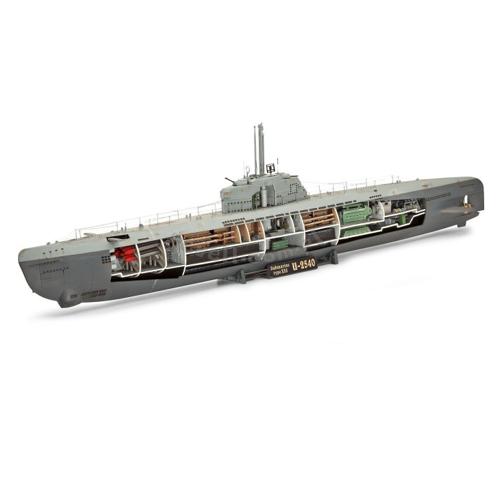 REVELL 1/144 GERMAN U-BOAT XXI U WITH INTERIOR 05078