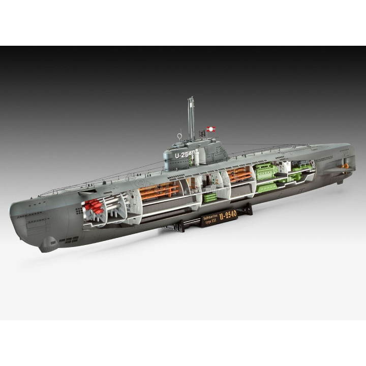 REVELL 1/144 NĚMECKÝ U-BOAT XXI U S INTERIÉREM 05078