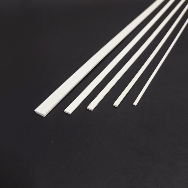 HM PLASTIC PLATE 2* 4.5*330 mm (92) MAQUETT