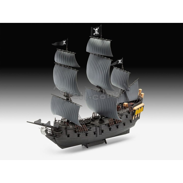 REVELL 1/150 ČERNÁ PERLEŤ / SYSTÉM EASY CLICK (05499)