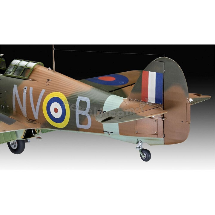 REVELL 1/32 HAWKER HURRICANE MK IIb (04968)