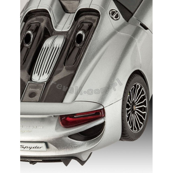 REVELL 1/24 PORSCHE 918 SPYDER MODEL SET 67026