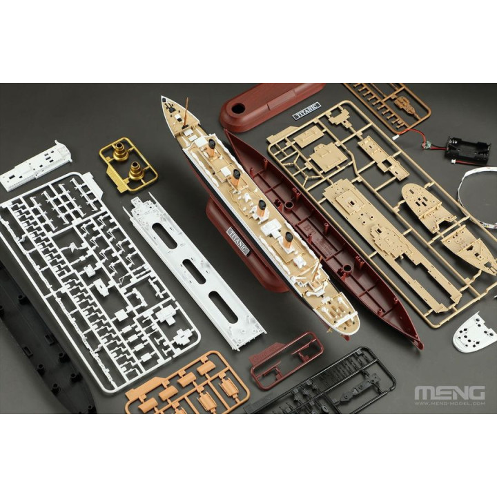MENG 1/700 RMS TITANIC (PS008)