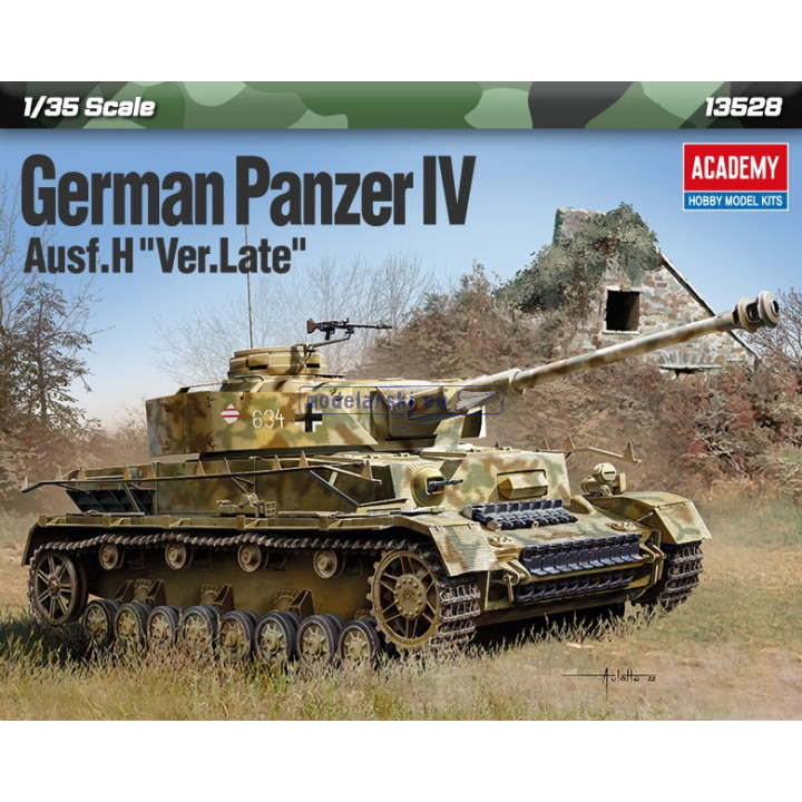ACADEMY 1/35 GERMAN PANCER IV Ausf.H Ver.Late (13528)