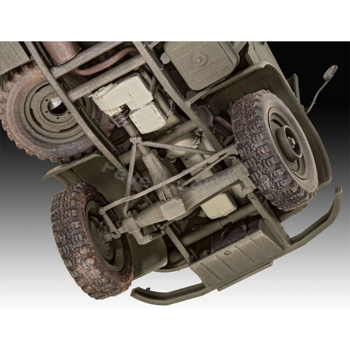REVELL 1/35 UNIMOG 404 S (03348)