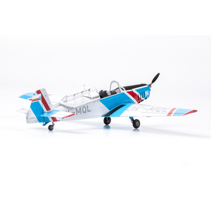 EDUARD 1/48 TRENER ZLIN Z-226T Dual      Combo Limited Edition (11152)