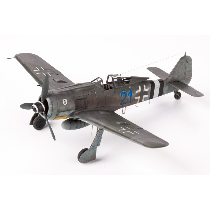 EDUARD 1/48 FOCKE WULF 190A-8/R2