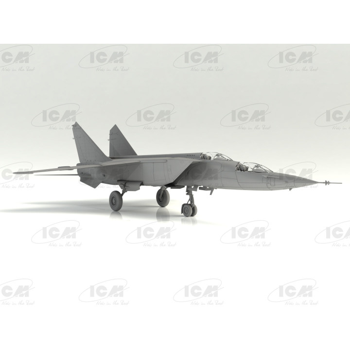 ICM 1/72 MIG-25 RU SOVĚTSKÝ CVIČNÝ LETOUN (72176)