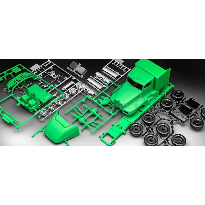 REVELL 1/32 KENWORTH T-600 MODEL SET     (67446) - bez farb i kleju
