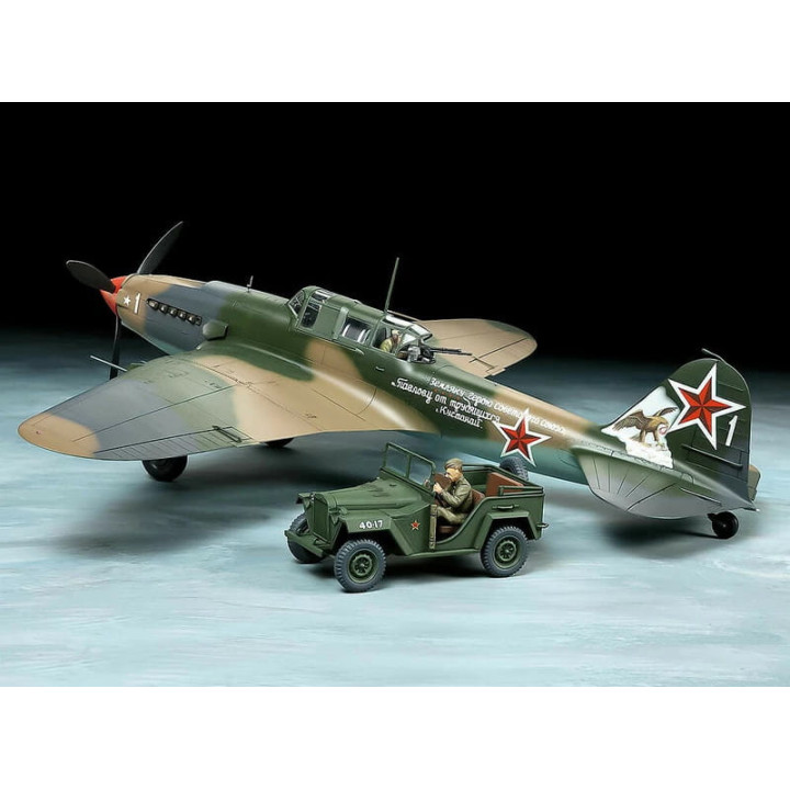 TAMIYA 1/48 ILYUSHIN IL-2 SHTURMOVIK & GAZ-67B SET (25212)