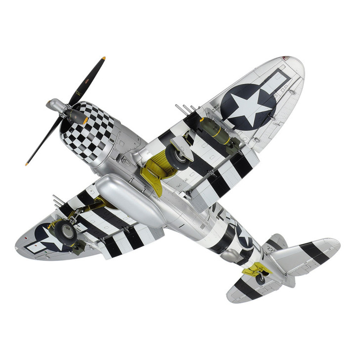 TAMIYA 1/48 P-47D THUNDERBOLT BUBBLETOP  (61090)