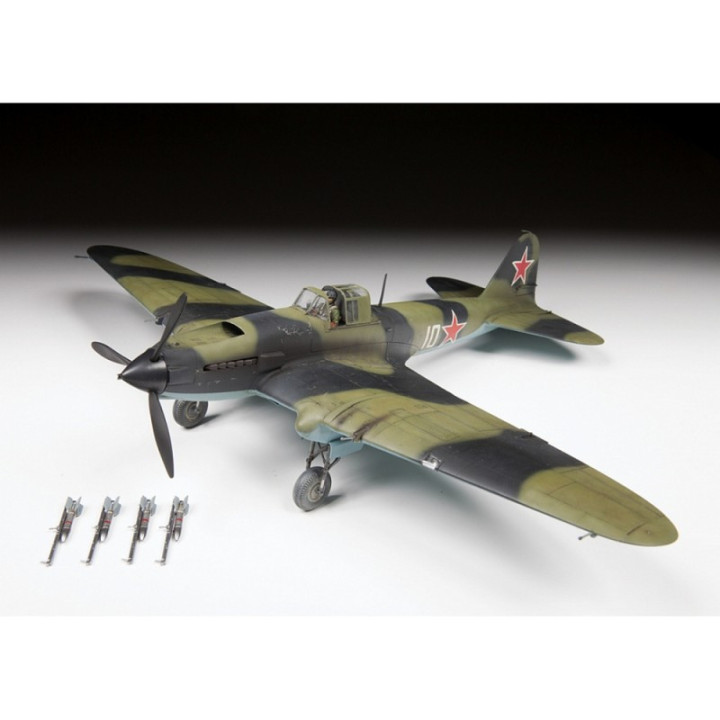ZVEZDA 1/48 SOVIET ATTACK AIRCRAFT IŁ-2 SHTURMOVIK (4825)