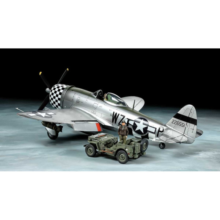 TAMIYA 1/48 P-47D THUNDERBOLT BUBBLETOP  + 1/4-TON 4X4 LIGHT VEHICLE (25214)
