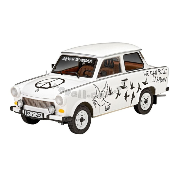 REVELL 1/24 TRABANT 601S "BUILDERS CHOICE" MODEL SET (67713)