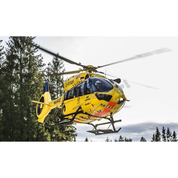REVELL 1/32 H145 ADAC/REGA (04969)
