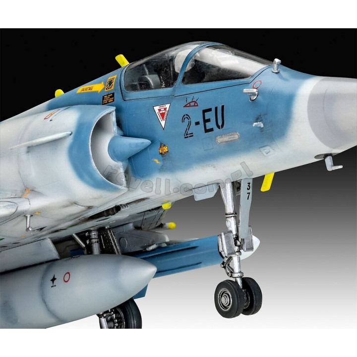REVELL 1/48 DASSAULT MIRAGE 2000C (03813)