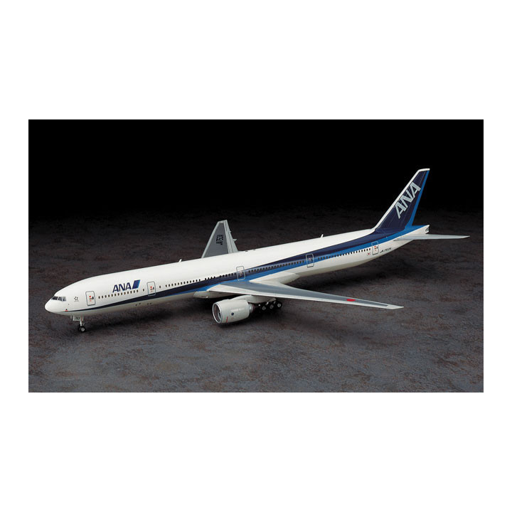 HASEGAWA 1/200 BOEING 777-300 ANA        (10710)