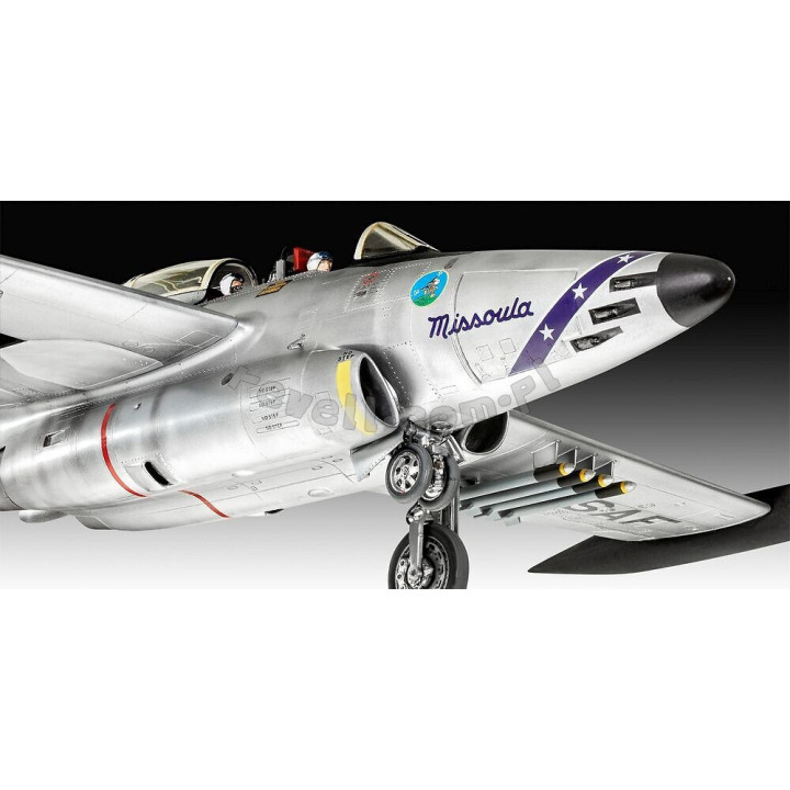 REVELL 1/48 NORTHROP F-89 SCORPION 75th  Anniversary SET (05650)