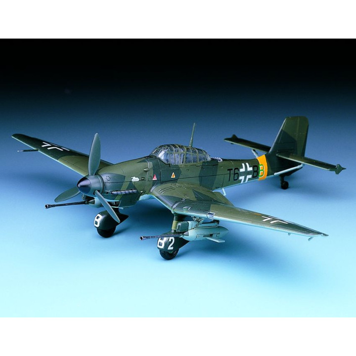 ACADEMY 1/72 JU-87G-1 STUKA "TANK        BUSTER" (12450)