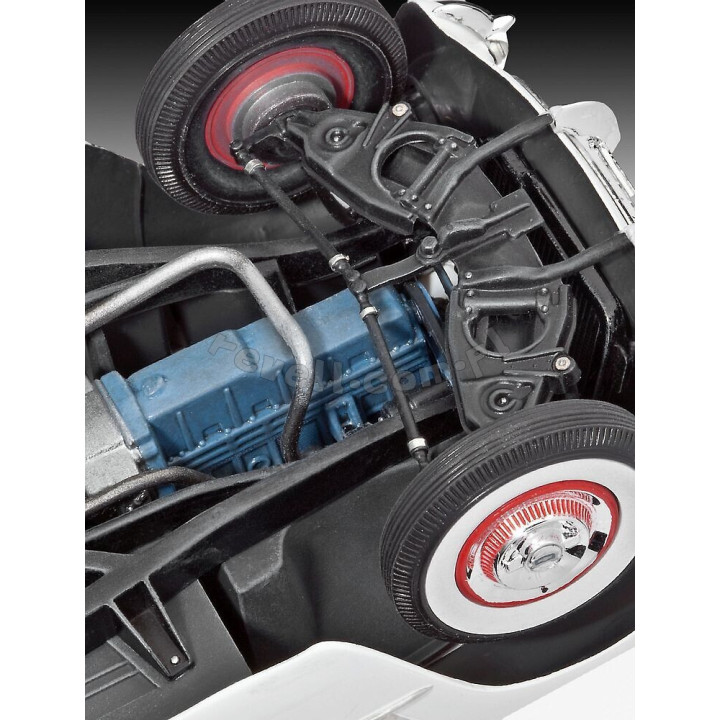REVELL 1/24 CORVETTE 1953 ROADSTER (07718)