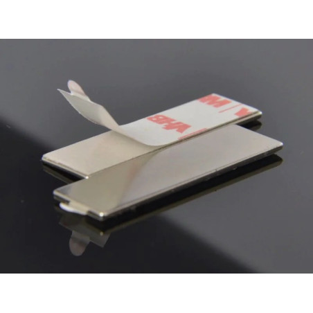 NEODYMIC PLATE MAGNES 20*10*1 mm / self-adhesive ( 71 )