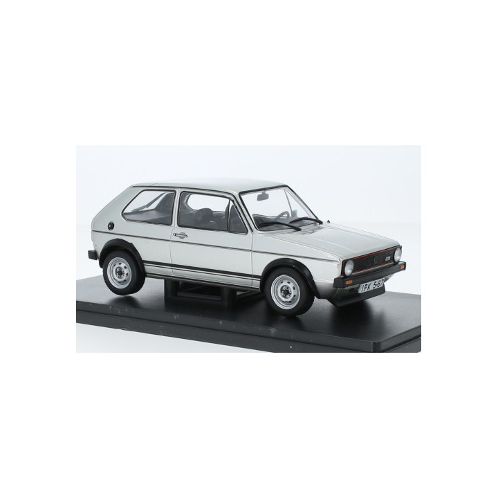 SpecialC 1/24 VW GOLF I GTI silver 1976  rok (0004)