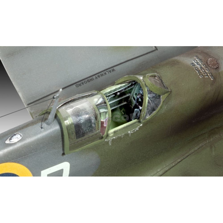 REVELL 1/48 SUPERMARINE SPITFIRE MK.II 03959