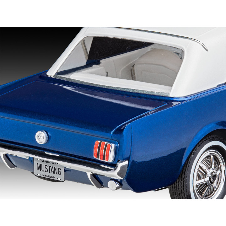 REVELL 1/24 FORD MUSTANG SET (05647) 60 LET