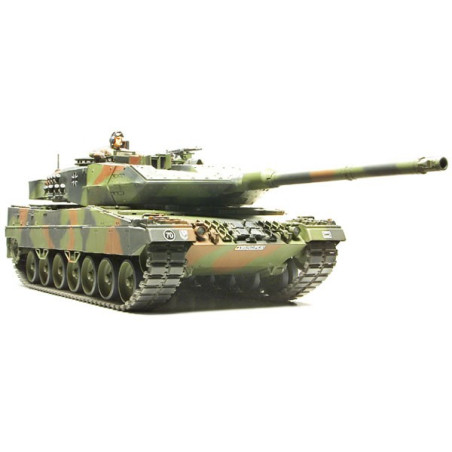 TAMIYA 1/35 LEOPARD 2 A6 MAIN BATTLE     TANK (35271)