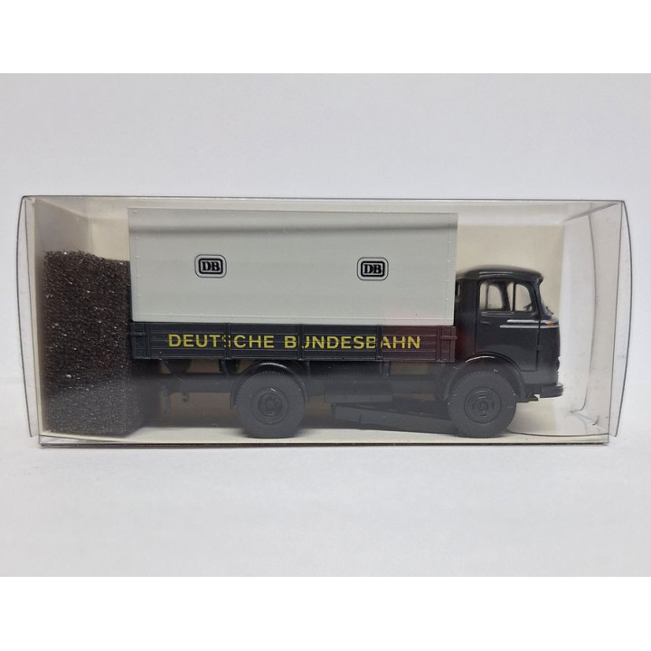 BREKINA 1/87 MERCEDES LP 321 1960 rok    (48042PMS)