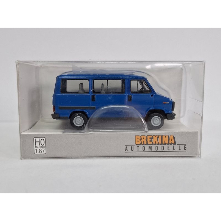 BREKINA 1/87 ALFA ROMEO AR 6 BUS 1985 (34903) blue