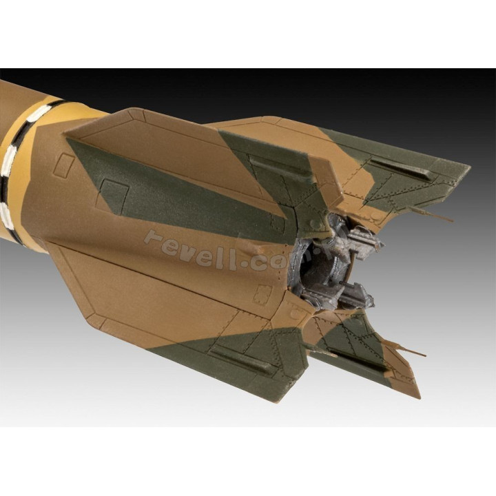 REVELL 1/72 GERMAN ROCKET A4/V2 03309