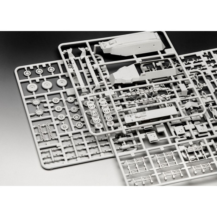 REVELL 1/72 SDKFZ.251/1 AUSF. C 03324