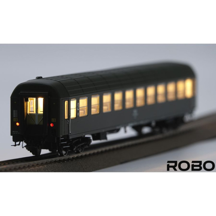 ROBO 222091 WAGON OSOBOWY 2 kl. PKP      111Ay ep.Va stacja Warszawa Szczęśliwice (z oświetleniem 2.0)