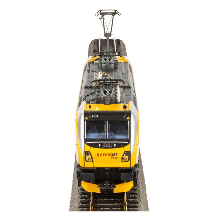 PIKO 21657 SPALED LOCOMOTIVE BR 388 Regiojet ep.VI (available from 5.09.2024)