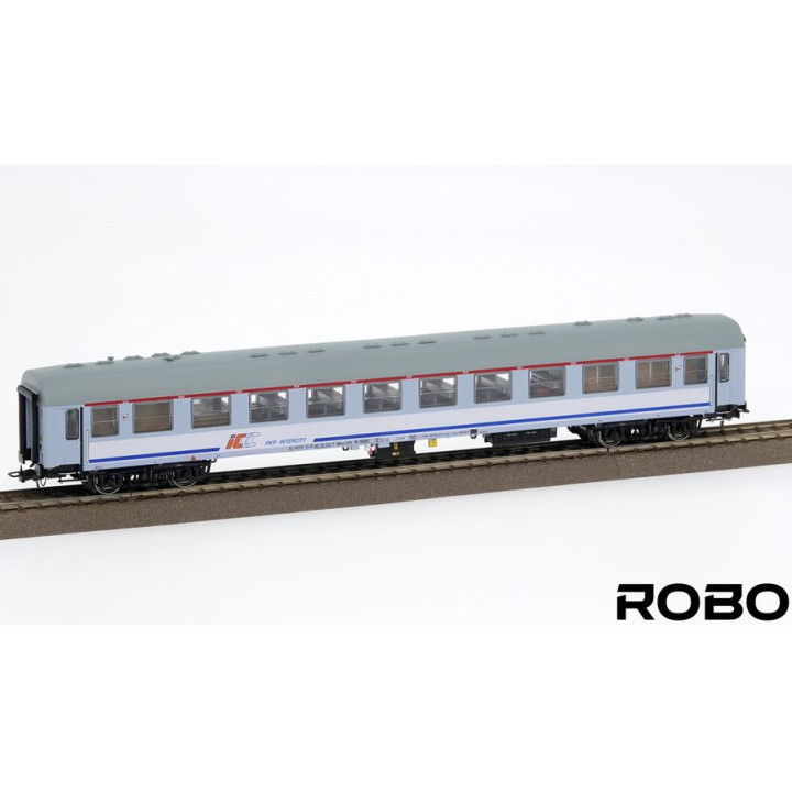 ROBO 260210 WAGON PKP INTERCITY BAR      stacja Sczecin
