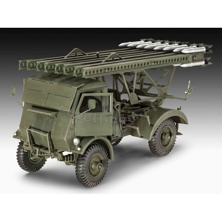 REVELL 1/35 W.O.T. 8 BM-13-16 KATYUSHA/CARGO (03338)