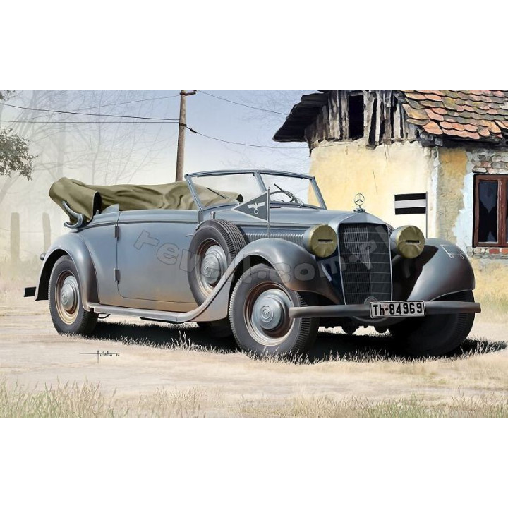 REVELL 1/35 TYP 320 (W142) CABRIOLET     (03354)