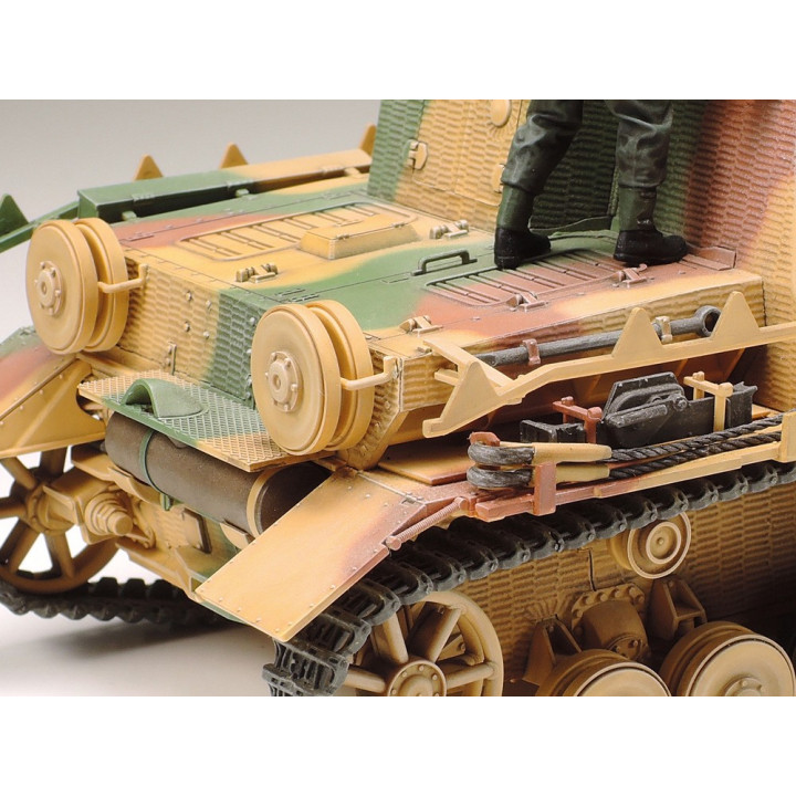 TAMIYA 1/35 Sd.Kfz.166 STURMPANZER IV BRUMBAR LATE PRODUCTION (35353)