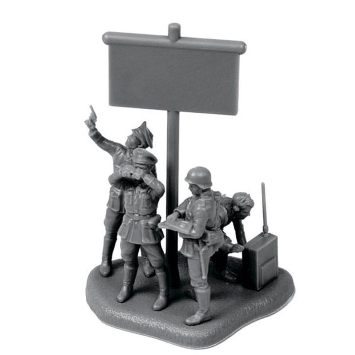 ZVEZDA 1/72 GERMAN HQ WWII (6133)
